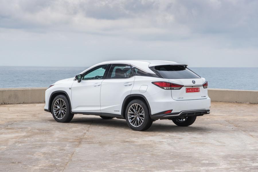  Lexus RX450h F-Sport 2019 года  (WW) (фото 30 из 42)